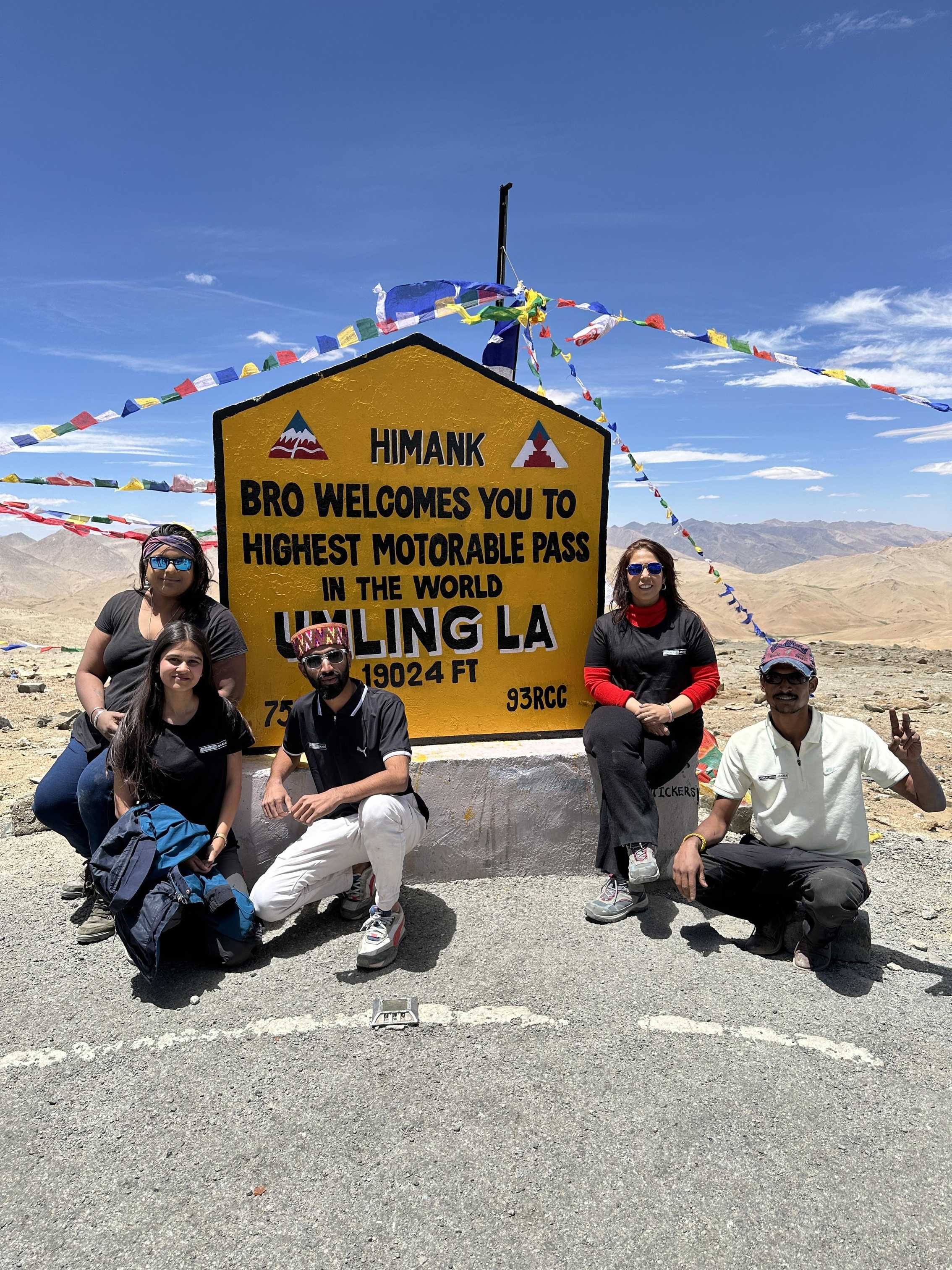 Riders at Umling La Pass - World's highest motorable road